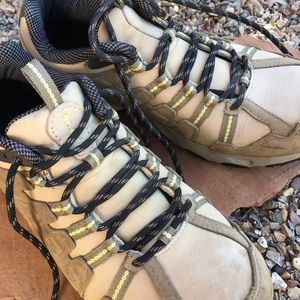 Columbia women’s hiking shoes. Size 8